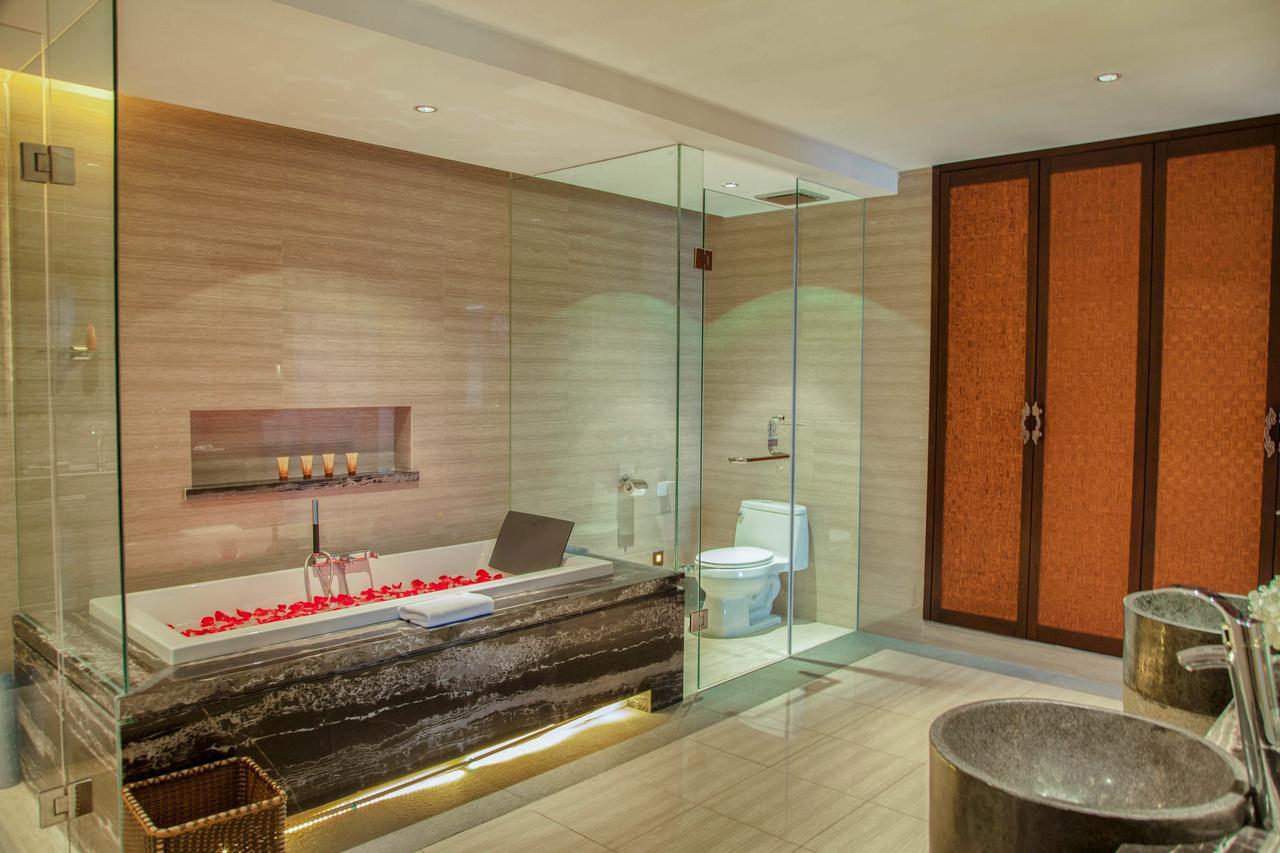 Cloud Luo Ping Hotel 羅平県 エクステリア 写真